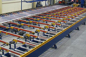 工業鋁型材生產設備：擠壓系統